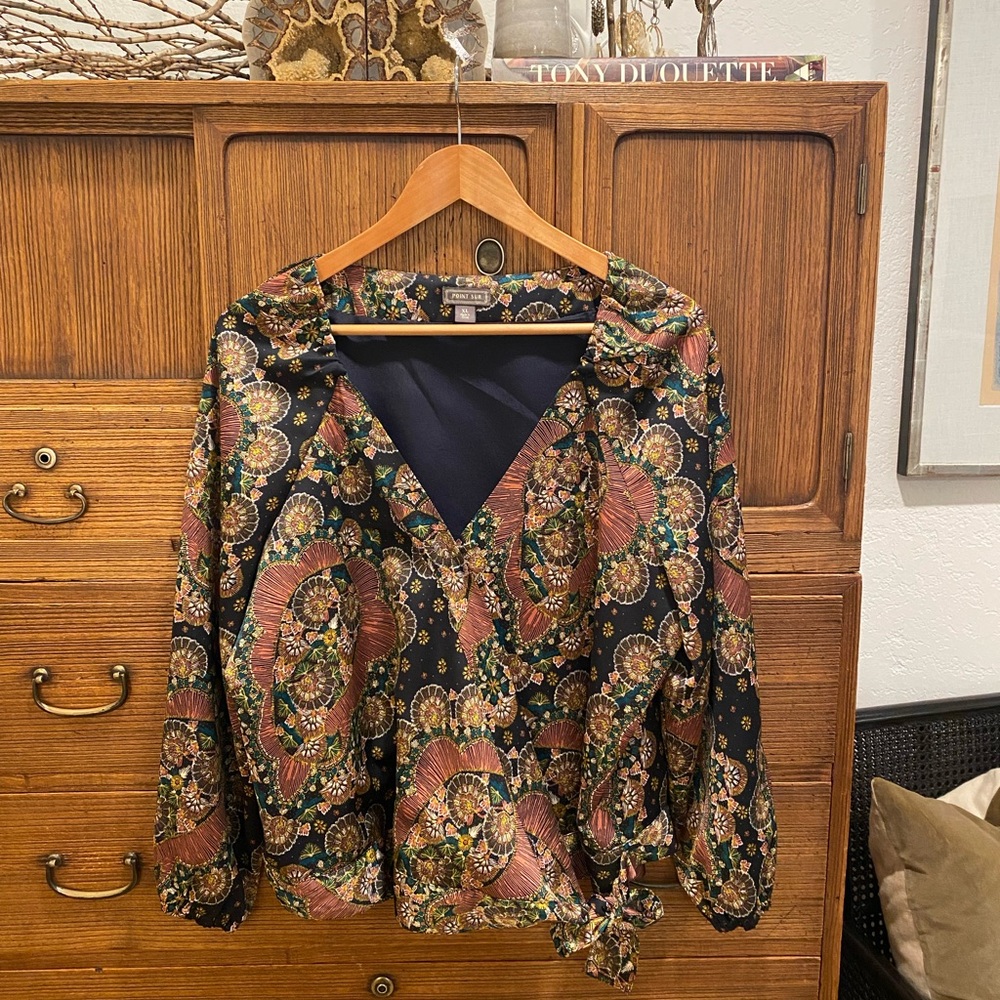 J CREW POINT SUR WOMENS PAISLEY WRAP BLOUSE. XL